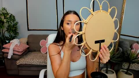 Anya online show from 04.03.26