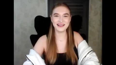 AnyaSmack online show from 12.18.25