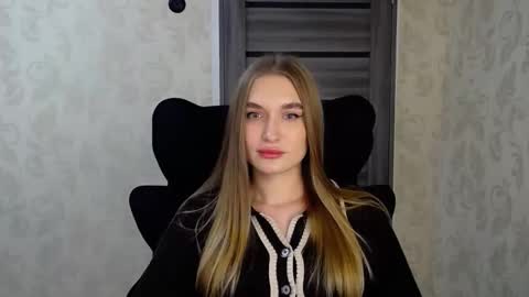 AnyaSmack online show from 12.20.25