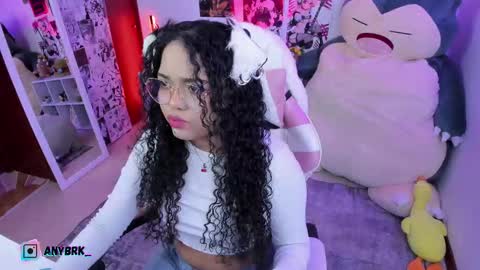 Snapshot of anyburkee chatting on 09.18.25 Any online show from 09.18.25