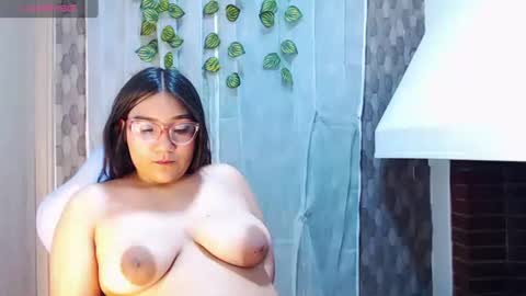 anyela_donecm online show from 04.13.26