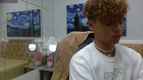 Snapshot of anyelotwink chatting on 12.20.25 anyelotwink online show from 12.20.25