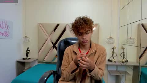 Snapshot of anyelotwink chatting on 01.09.26 anyelotwink online show from 01.09.26