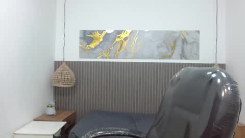 Snapshot of anyelotwink chatting on 02.13.26 anyelotwink online show from 02.13.26