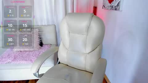 Anyi online show from 11.21.25