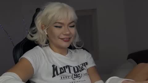 Anykitty online show from 11.22.25