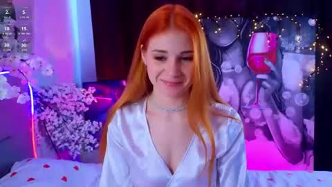 Snapshot of anylindsey chatting on 07.17.26 anylindsey online show from 07.17.26