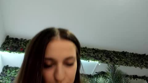 Snapshot of anyssia_ chatting on 09.21.25 Anyssia  online show from 09.21.25