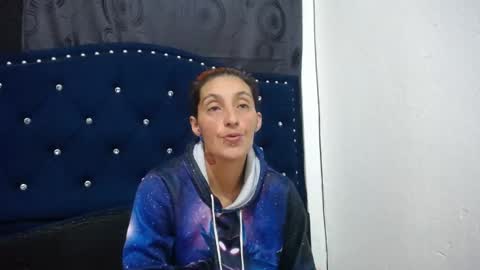 Snapshot of anyu_1306 chatting on 12.16.24 anyu online show from 12.16.24