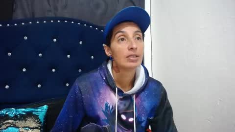 Snapshot of anyu_1306 chatting on 01.14.25 anyu online show from 01.14.25