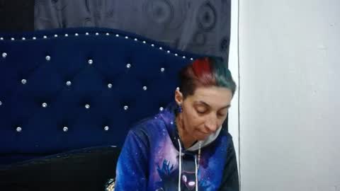 Snapshot of anyu_1306 chatting on 02.19.25 anyu online show from 02.19.25