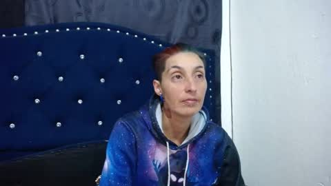 Snapshot of anyu_1306 chatting on 02.19.25 anyu online show from 02.19.25