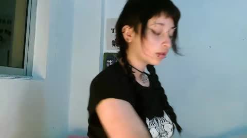 aoi_dandelion online show from 01.06.25