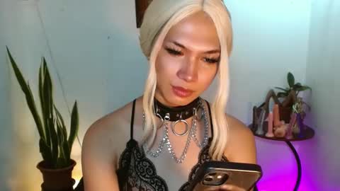 Roman Goddess online show from 01.27.25