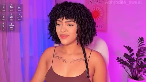 Snapshot of aphrodite_sweet chatting on 12.16.25 Karla online show from 12.16.25