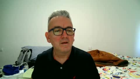 Snapshot of apixaba chatting on 12.31.24 furry bear online show from 12.31.24