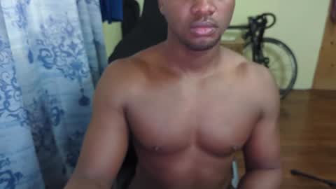 Snapshot of apollodarkmn chatting on 12.09.24 apollodarkmn online show from 12.09.24