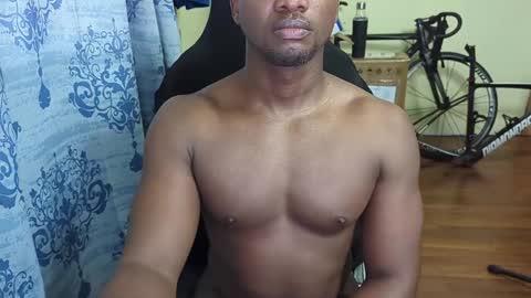 Snapshot of apollodarkmn chatting on 12.09.24 apollodarkmn online show from 12.09.24