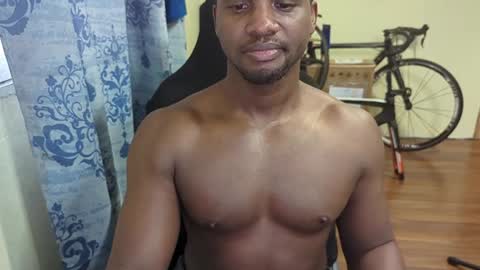 Snapshot of apollodarkmn chatting on 12.13.24 apollodarkmn online show from 12.13.24