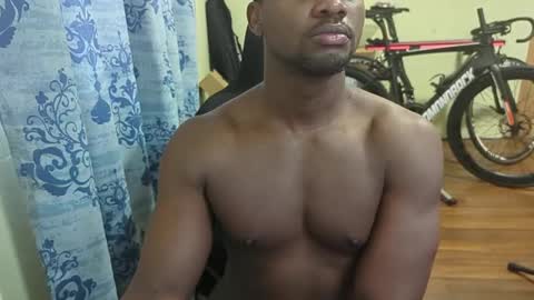 Snapshot of apollodarkmn chatting on 02.04.25 apollodarkmn online show from 02.04.25