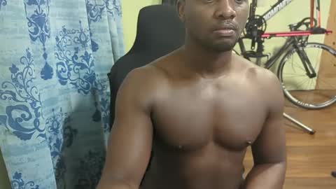 Snapshot of apollodarkmn chatting on 02.25.25 apollodarkmn online show from 02.25.25