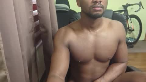 Snapshot of apollodarkmn chatting on 10.30.25 apollodarkmn online show from 10.30.25