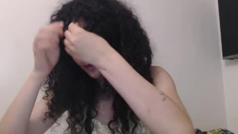 Snapshot of apolosbitch chatting on 06.03.26 Nix online show from 06.03.26