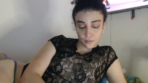 Snapshot of apolosbitch chatting on 06.20.26 Nix online show from 06.20.26
