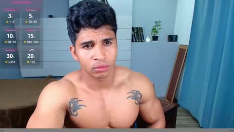 Snapshot of apolotherock chatting on 10.02.25 Apolo online show from 10.02.25
