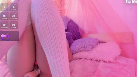 Lily online show from 10.04.25