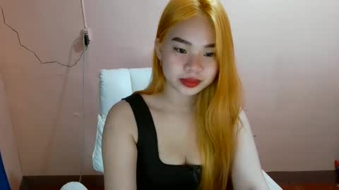 apple_pie23456 online show from 02.25.25