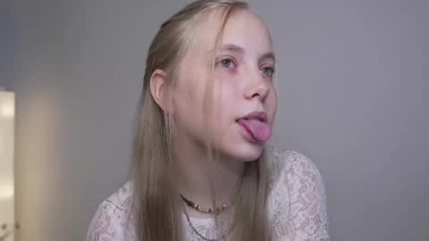  REYNA  my friend   online show from 09.14.25