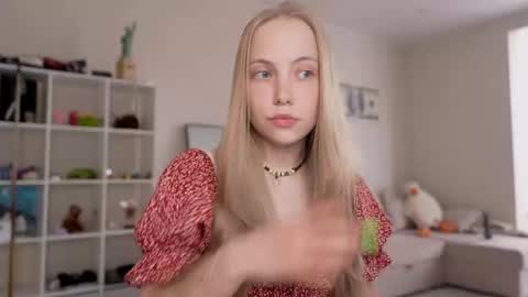  REYNA  my friend   online show from 06.04.26