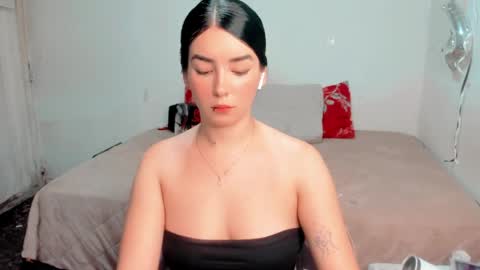 aprettyface1 online show from 05.22.26