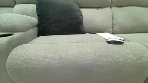 april2000 online show from 01.06.25