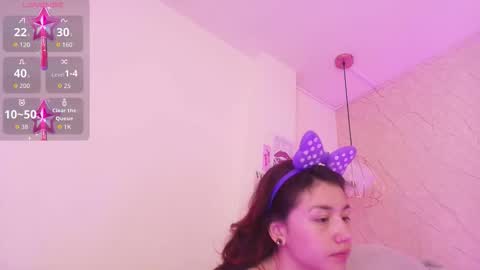 Snapshot of april_bennett chatting on 09.27.25 online show from 09.27.25