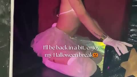   online show from 10.22.25