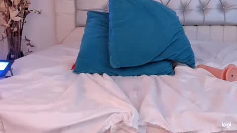 Snapshot of aprillebony chatting on 12.24.24 APRIL online show from 12.24.24