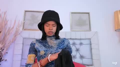 Snapshot of aprillebony chatting on 12.31.24 APRIL online show from 12.31.24
