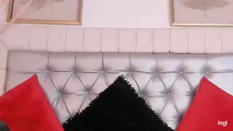 Snapshot of aprillebony chatting on 01.07.25 APRIL online show from 01.07.25