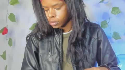 Snapshot of aprillebony chatting on 03.12.25 APRIL online show from 03.12.25