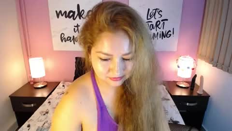 AprilSnow online show from 12.11.24