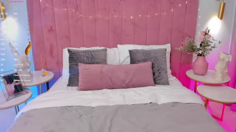 Snapshot of aprilwon chatting on 01.26.25 April online show from 01.26.25