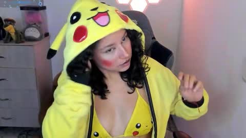 aqua emilly online show from 10.26.25