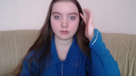 Snapshot of aquanarmin chatting on 12.18.24 Josefin online show from 12.18.24