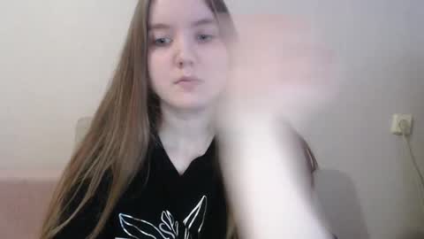 Snapshot of aquanarmin chatting on 01.20.25 Josefin online show from 01.20.25