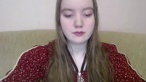 Snapshot of aquanarmin chatting on 12.18.25 Josefin online show from 12.18.25