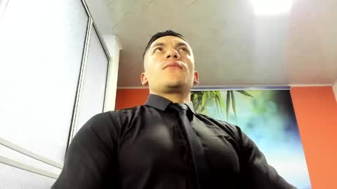 Jonathan online show from 04.12.26