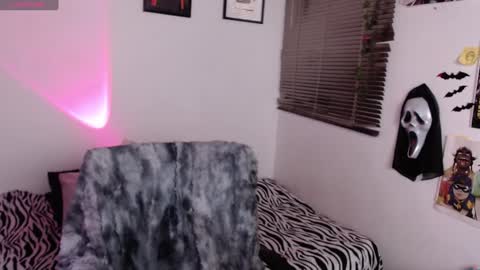 Arabella online show from 12.26.24