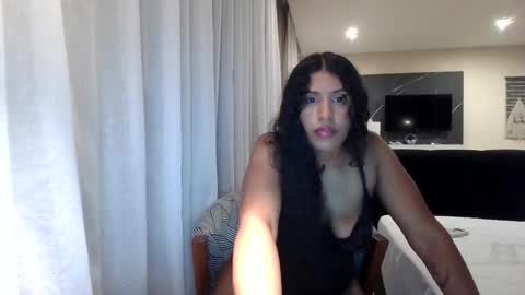 Snapshot of arabiangoddess3 chatting on 06.09.26 Monet online show from 06.09.26